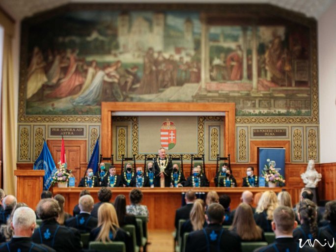 Ceremonial Senate Meeting (Photo: Szabolcs Csortos)