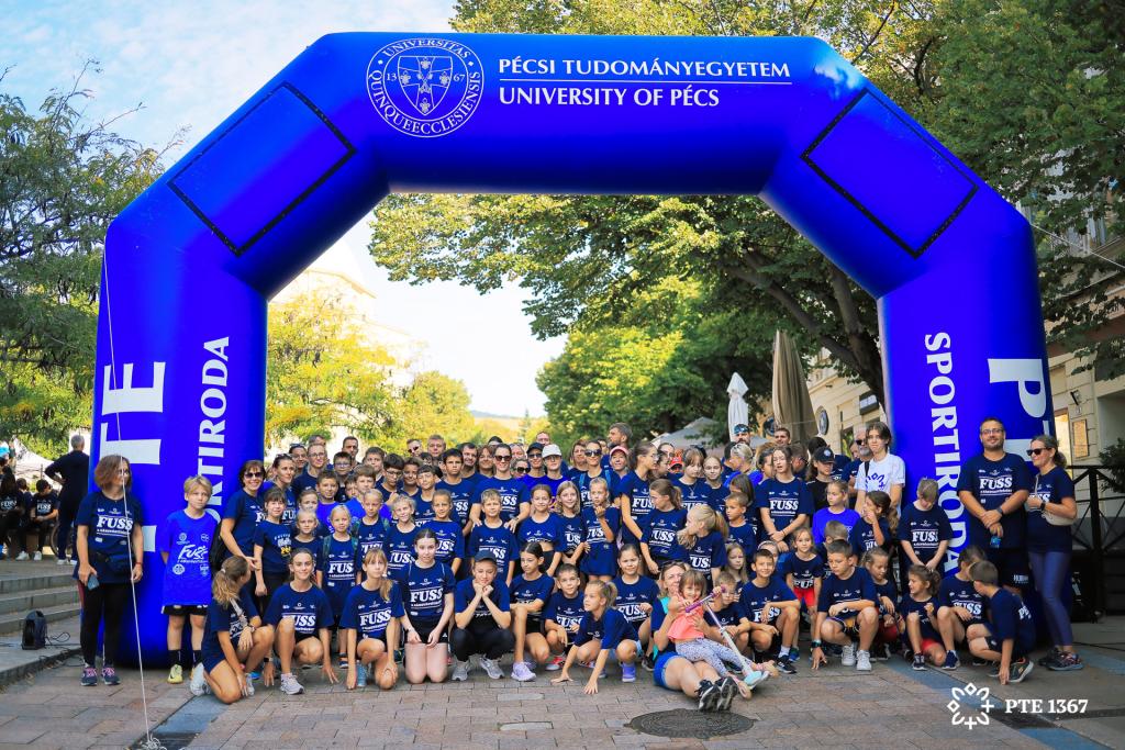 Group photo of participants