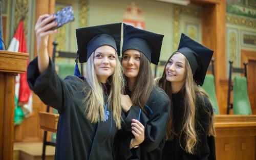 Bilateral State Scholarships at the University of Pécs